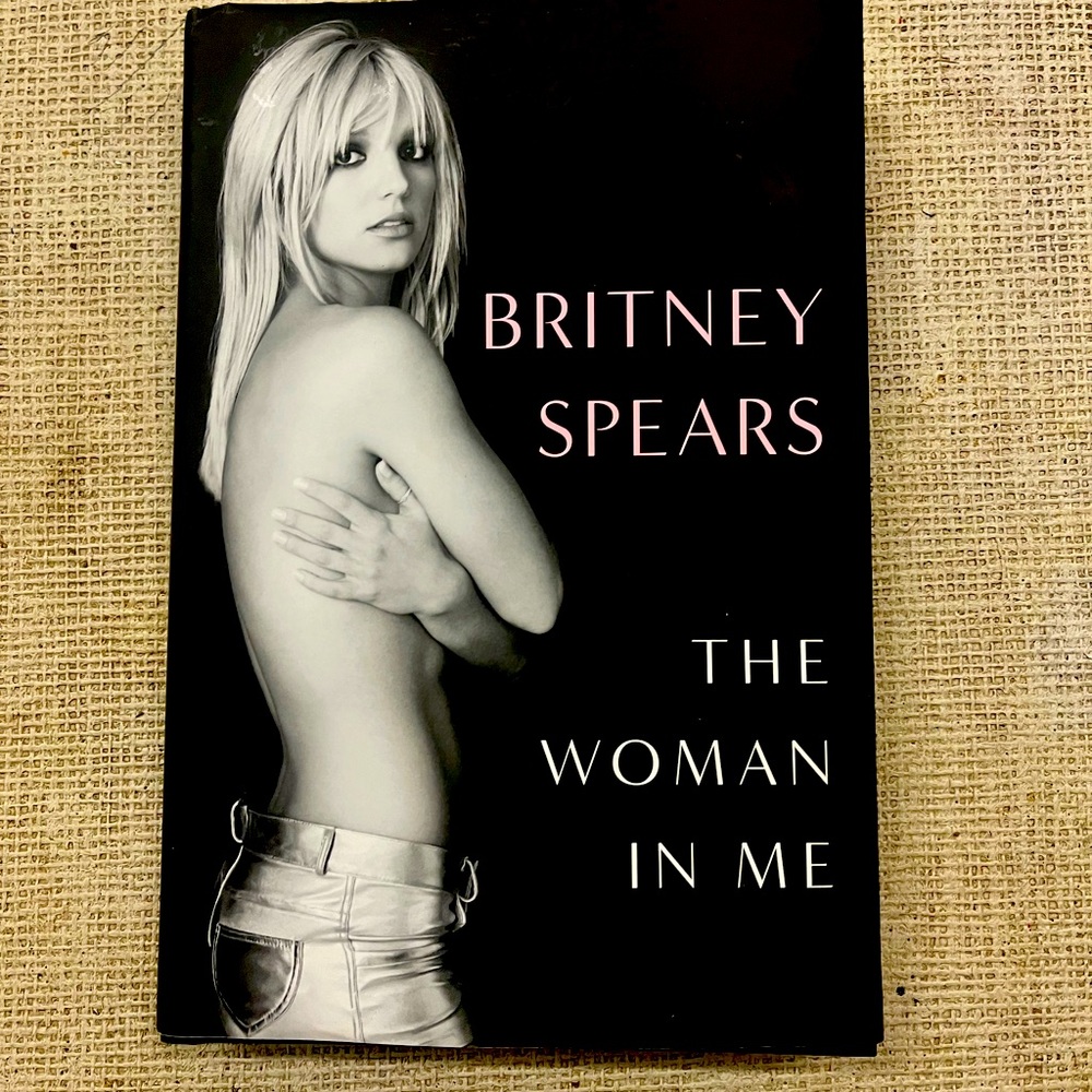 Britany Spears - The Woman in Me